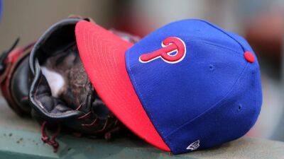 Phillies minor league pitcher dead at 20 after battle with cancer