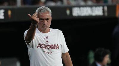 Paulo Dybala - Jose Mourinho takes aim at 'failed sharks of Champions League' after Roma draw with Real Betis – The Warm-Up - eurosport.com - Spain - Madrid -  Lisbon -  Donetsk