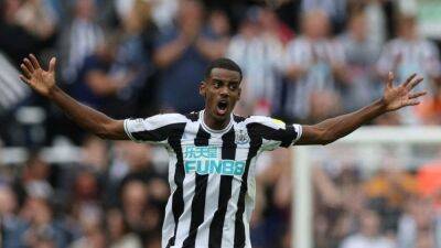 Recovering Isak not ready for Newcastle's trip to Man Utd