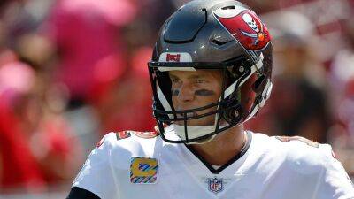 Tom Brady fined more than $11,000 for kicking Falcons' Grady Jarrett: report