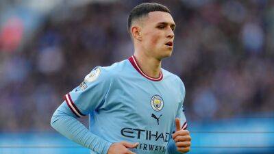 Phil Foden has signed a three-year contract extension keeping him at Manchester City until 2027