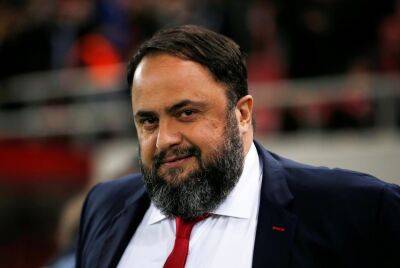 Jesse Lingard - Evangelos Marinakis - Nottingham Forest: 'Ruthless' Marinakis now 'frustrated' at City Ground - givemesport.com - Manchester -  Leicester - Greece -  Huddersfield