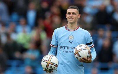 Foden extends Man City contract until 2027