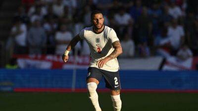 Soccer-England's Walker confident of recovering in time for World Cup
