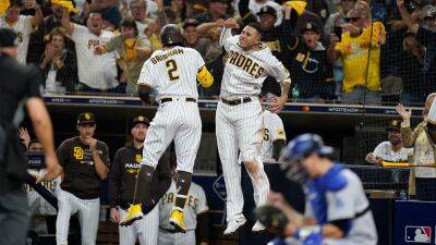 Underdog Padres take Game 3 of NLDS, lead Dodgers 2-1