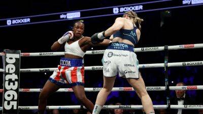 Claressa Shields defeats Savannah Marshall by unanimous decision - espn.com - London - county Marshall