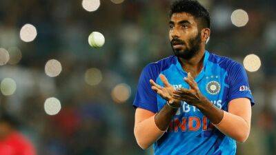 "Without Jasprit Bumrah, India Lack Impact In Bowling Unit But THIS Player Can Be Game-Changer": Aaqib Javed