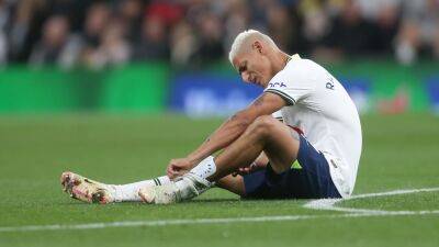 Antonio Conte - 'Even walking hurts' – Richarlison tearfully admits he may miss the World Cup after calf injury - eurosport.com - Qatar - Brazil