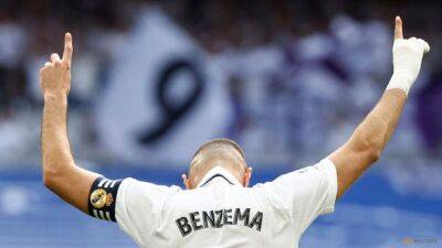 Real Madrid go top after 3-1 win over Barcelona