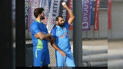 Mohammed Shami Turns Mentor For Shaheen Shah Afridi, Shares Tips Ahead Of T20 WC. See Pic