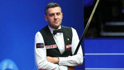 Neil Robertson - Mark Selby - Jimmy White - Mark Selby needs six attempts to get out of awkward snooker against Sam Craigie at Northern Ireland Open! - eurosport.com - Britain - Ireland