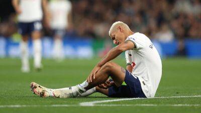 Antonio Conte: Richarlison will recover in time for World Cup