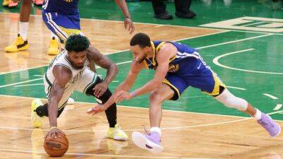 Andrew Wiggins - Stephen Curry - Chase Center - Draymond Green - NBA-Warriors want repeat, Celtics seek redemption, LeBron eyes scoring title - channelnewsasia.com -  Boston - Los Angeles - Jordan