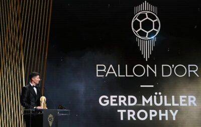 Lewandowski wins Mueller Trophy for top scorer