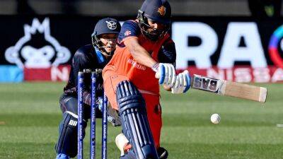 Netherlands beat Namibia to edge closer to T20 World Cup main phase