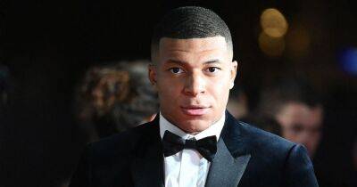 Karim Benzema - Kylian Mbappe to Real Madrid is OVER as PSG boo boy sees Galactico masterplan 'discarded' - dailyrecord.co.uk - Manchester - France