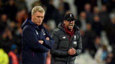 Moyes defends Klopp's behaviour towards referee