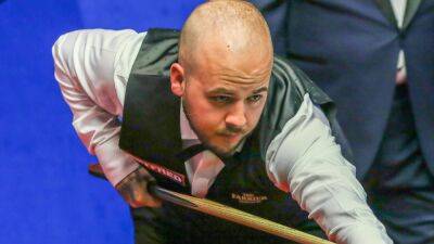 Northern Ireland Open 2022: Luca Brecel takes dominant victory after Jimmy White has spat with referee