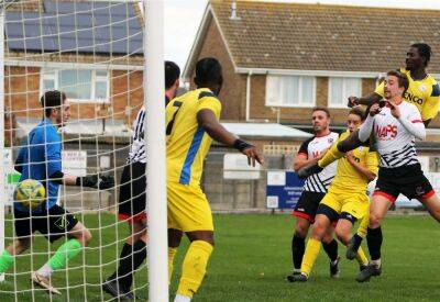 Deal Town manager Steve King looking for midfielder Billy Munday to hit the ground trail after hat-trick in Kent Senior Trophy win over K Sports ahead of FA Vase tie