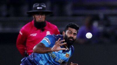 Dasun Shanaka - Cricket-Sri Lanka injury woes mount before crunch Netherlands clash - channelnewsasia.com - Netherlands - Namibia - Uae - Sri Lanka