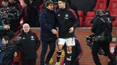 Antonio Conte keen to test Spurs against 'monster' Manchester United
