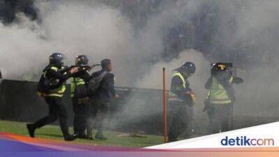 Hukuman buat Arema Bukan Cuma Nggak Boleh Main di Kandang - sport.detik.com -  Jakarta -  Sanksi