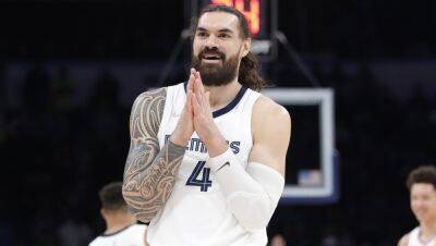 Adrian Wojnarowski - Steven Adams inks two-year, $25.2 million extension with Grizzlies - nbcsports.com - county Adams -  Seattle -  Memphis -  New Orleans - parish Orleans - Milwaukee