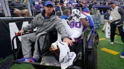 Buffalo Bills lose receivers Isaiah McKenzie, Jamison Crowder to injuries