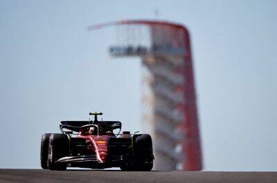 Carlos Sainz bests Max Verstappen to put Ferrari on top in US GP's first practice