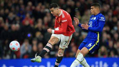 Chelsea host Man United, as Man City, Liverpool fight to move up