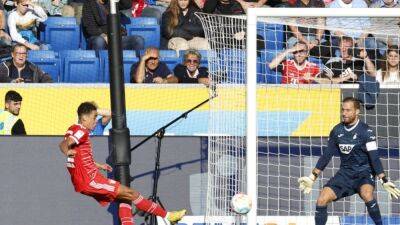 Bayern ease past Hoffenheim 2-0 to put pressure on leaders Union