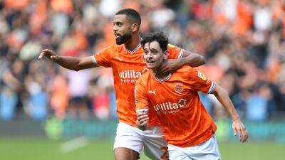 Championship round-up: Christie goal helps Hull to win, Hamilton seals Blackpool victory