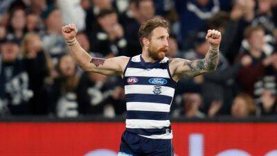 Zach Tuohy signs Geelong contract extension as Stynes record nears