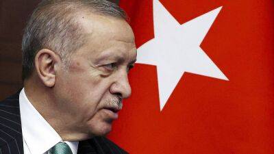 Turkey's Erdogan proposes a referendum on right to wear headscarf