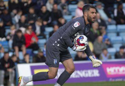 Gillingham goalkeeper Glenn Morris on the challenge of facing former club and League 2 leaders Leyton Orient
