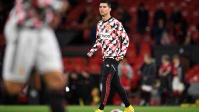 Ronaldo returns to training with Manchester United