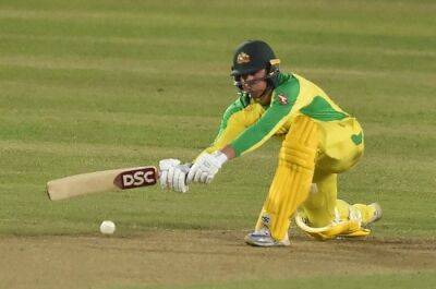 Big-hitting Stoinis the hero as Australia thrash Sri Lanka at T20 World Cup
