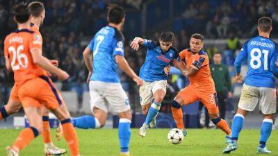 Simeone double fires red-hot Napoli past Rangers