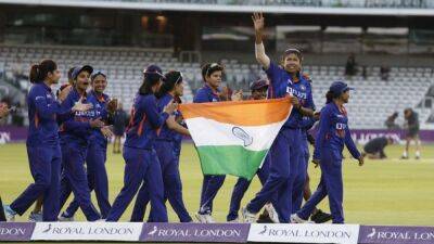 Cricket-India's women to receive same national appearance fees as men