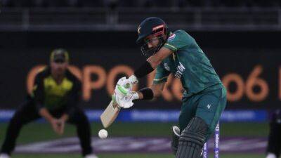 Cricket-Pakistan's Babar defends move to play extra pacer after Zimbabwe loss