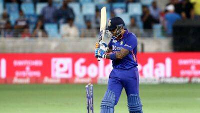 Cricket-India's Suryakumar relishes growing partnership with Kohli