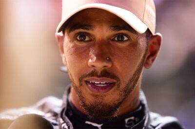 Lewis Hamilton hoping to race on past 40 with new Mercedes contract
