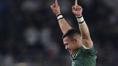 Rugby-Boks call on uncapped flyhalves for autumn internationals