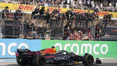 Max Verstappen - Lewis Hamilton - Michael Masi - Red Bull fined €7 million for breaking Formula One budget cap - euronews.com - Britain - Netherlands - Abu Dhabi