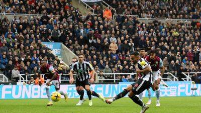 Premier League round-up: Newcastle hammer Villa, Costa sees red for Wolves