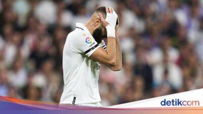 Karim Benzema - David García - Liga Spanyol - Real Madrid Vs Osasuna: Penalti Benzema Gagal, Duel Imbang 1-1 - sport.detik.com -  Santiago