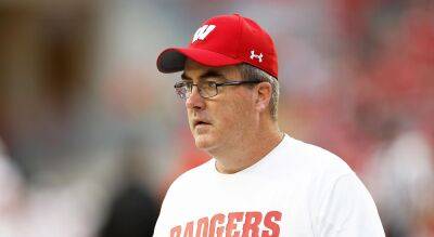 Wisconsin fires head coach Paul Chryst after 2-3 start to season