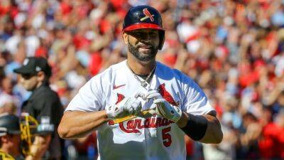 Albert Pujols hits 702nd home run, ties Babe Ruth in RBIs in Cardinals' loss to Pirates