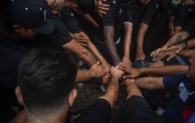 Indonesia orders stadium disaster 'perpetrators' punished