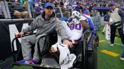 Report: Bills WR Crowder (ankle) out indefinitely